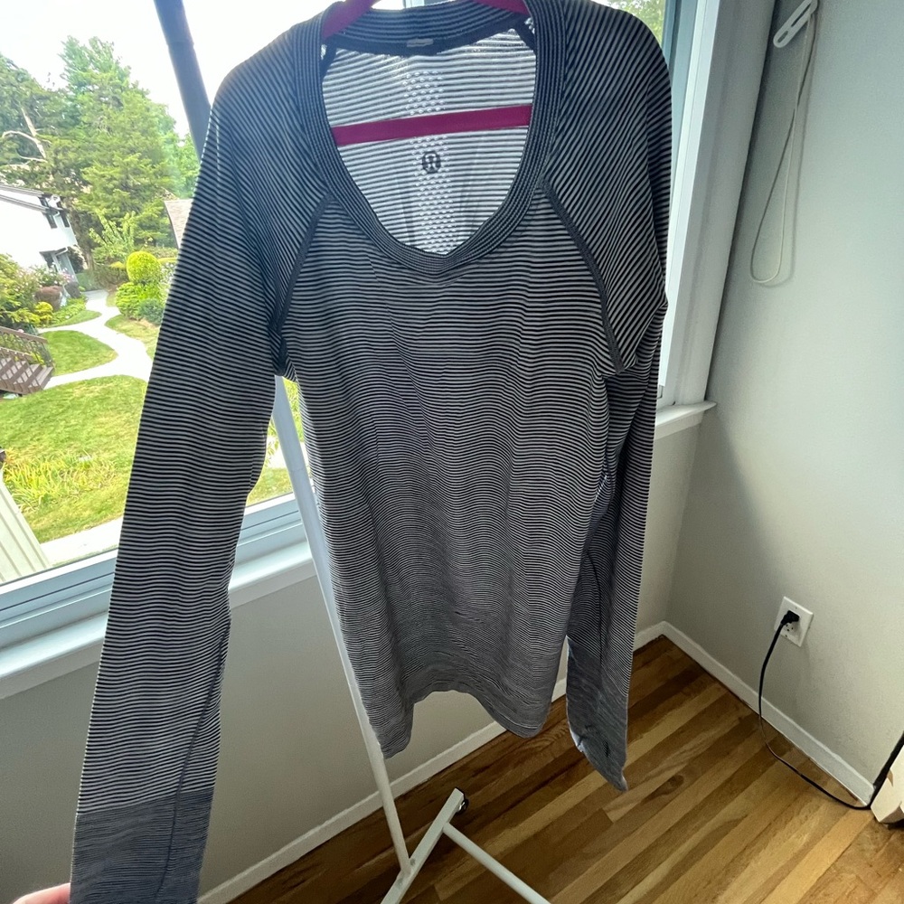 Long sleeve sport t-shirt